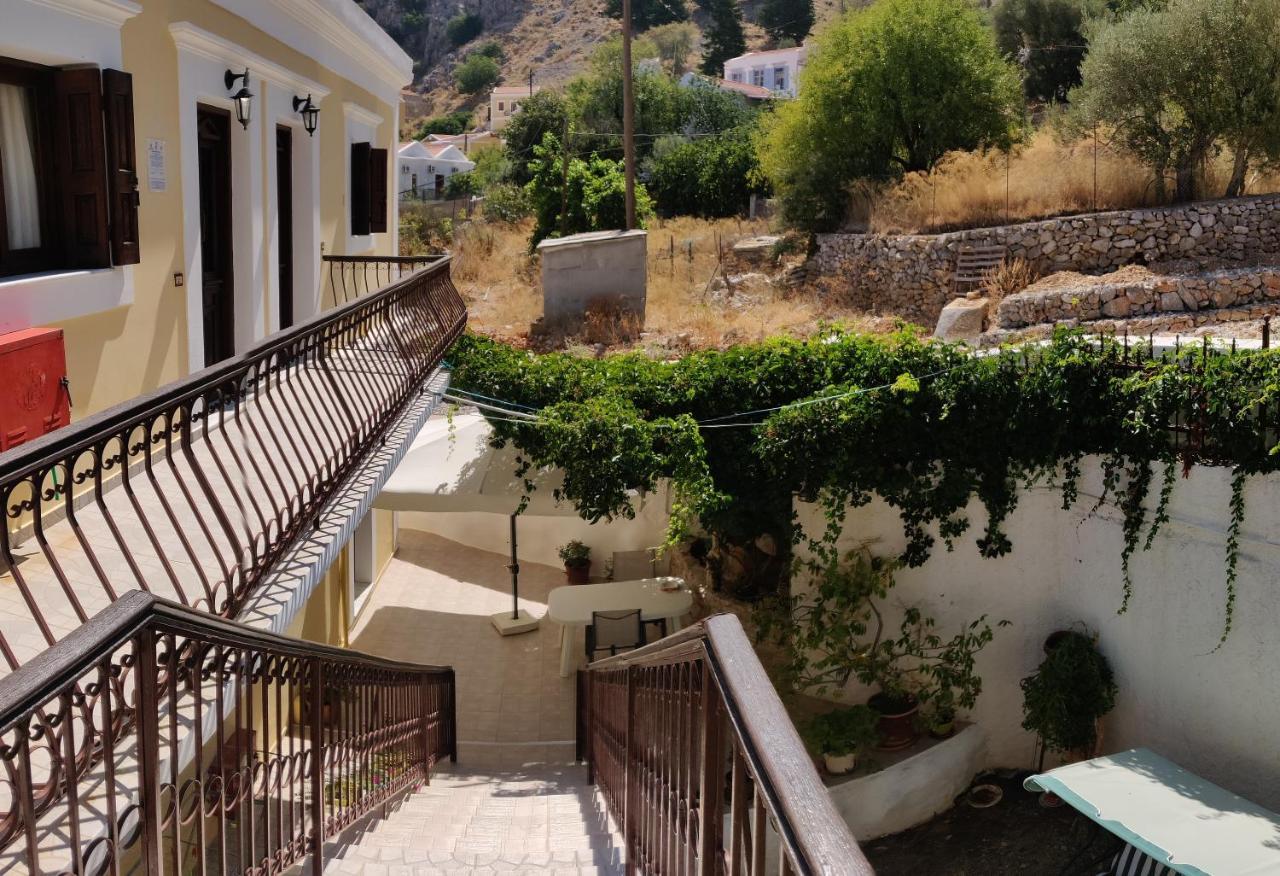 Nikos And Eva Studios Symi Exteriör bild
