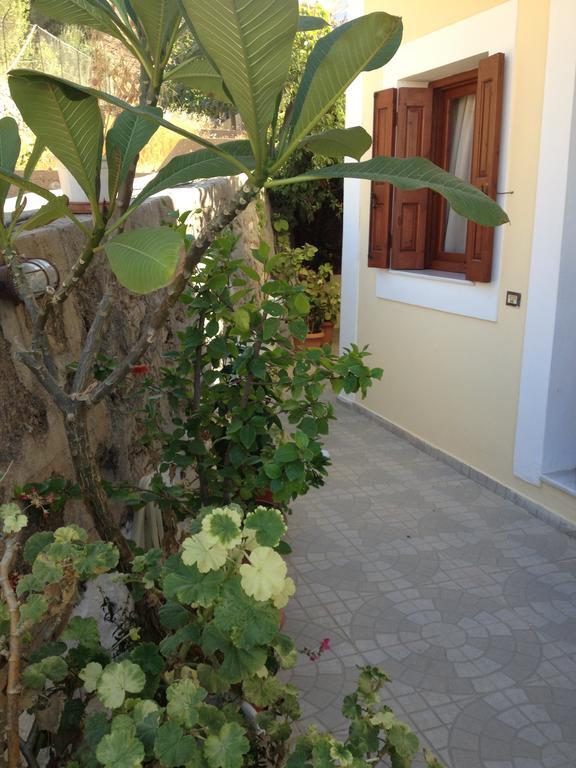 Nikos And Eva Studios Symi Exteriör bild