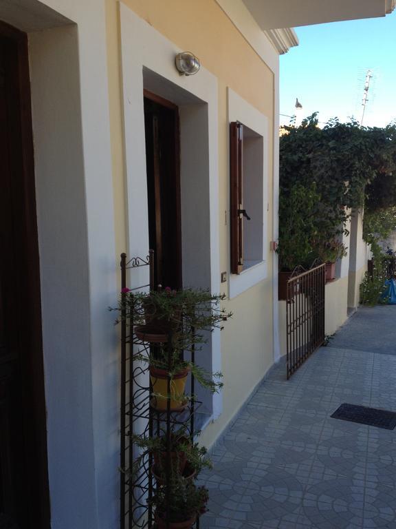 Nikos And Eva Studios Symi Exteriör bild