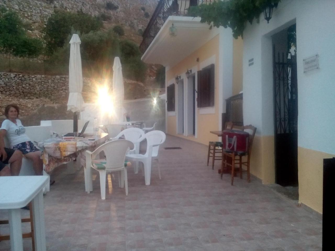 Nikos And Eva Studios Symi Exteriör bild