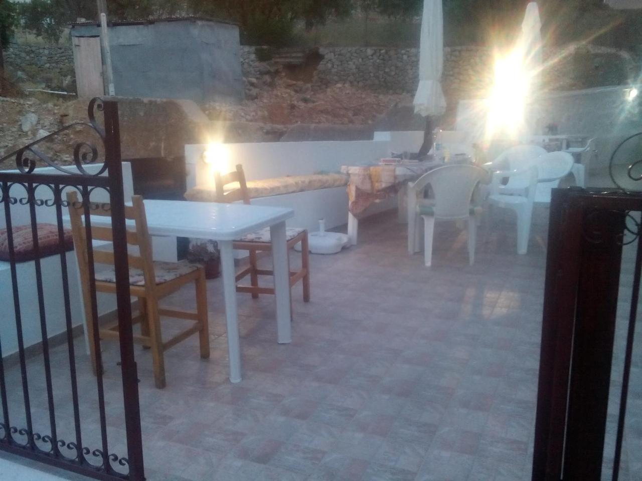 Nikos And Eva Studios Symi Exteriör bild